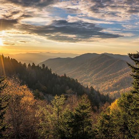 Bear'S Corner, 3 Bedrooms, Wifi, Pool Table, Hot Tub, Wifi, Sleeps 10 Gatlinburg Exteriör bild