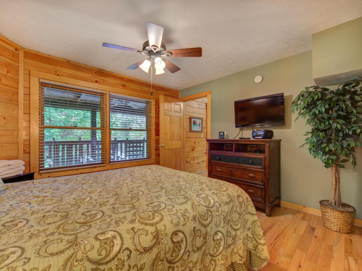 Bear'S Corner, 3 Bedrooms, Wifi, Pool Table, Hot Tub, Wifi, Sleeps 10 Gatlinburg Exteriör bild